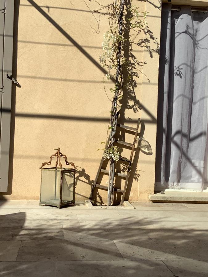 Jardin D'Antan Ansouis Exterior foto